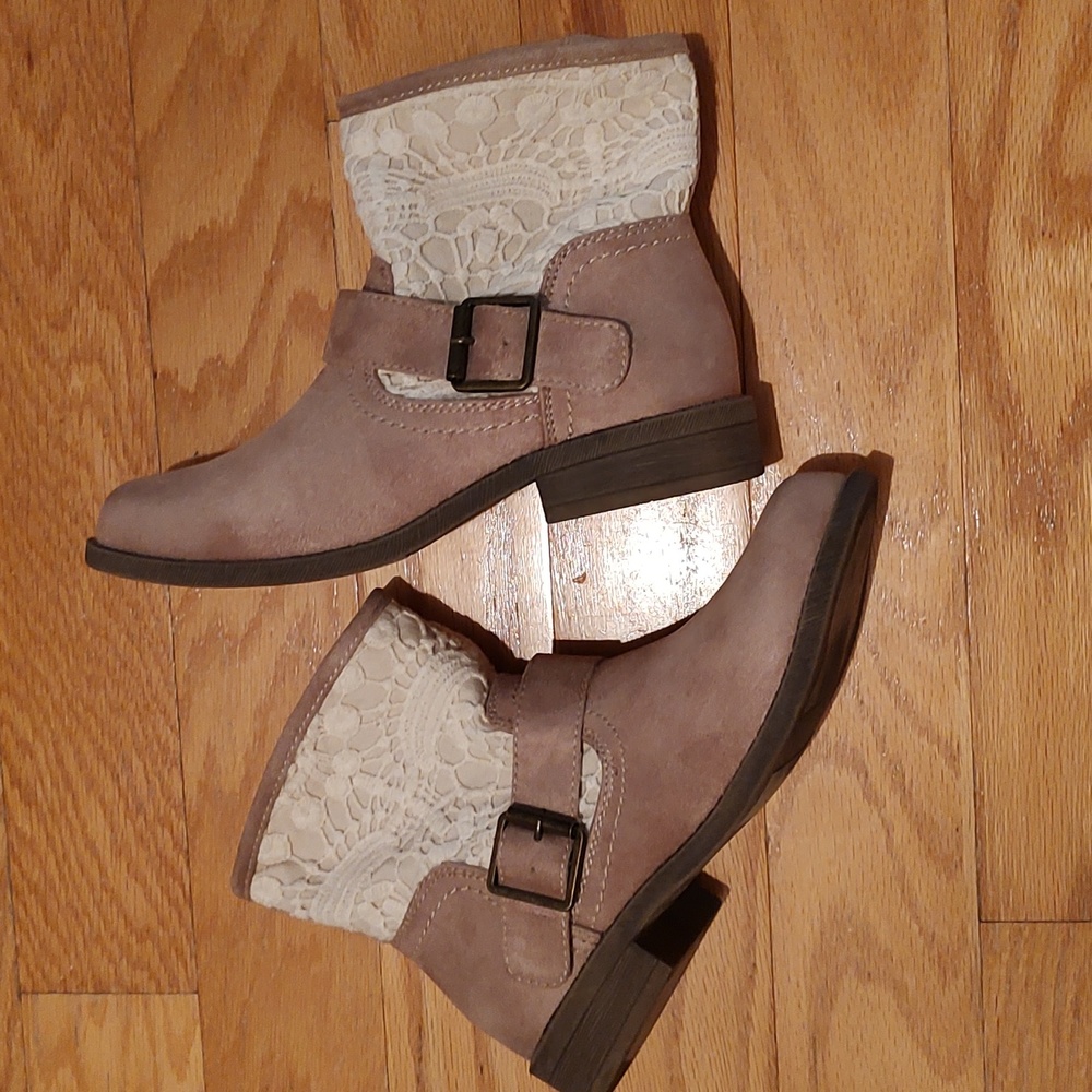 MUDD Ankle Boots, Suede & Lace, Women's 6 EUC